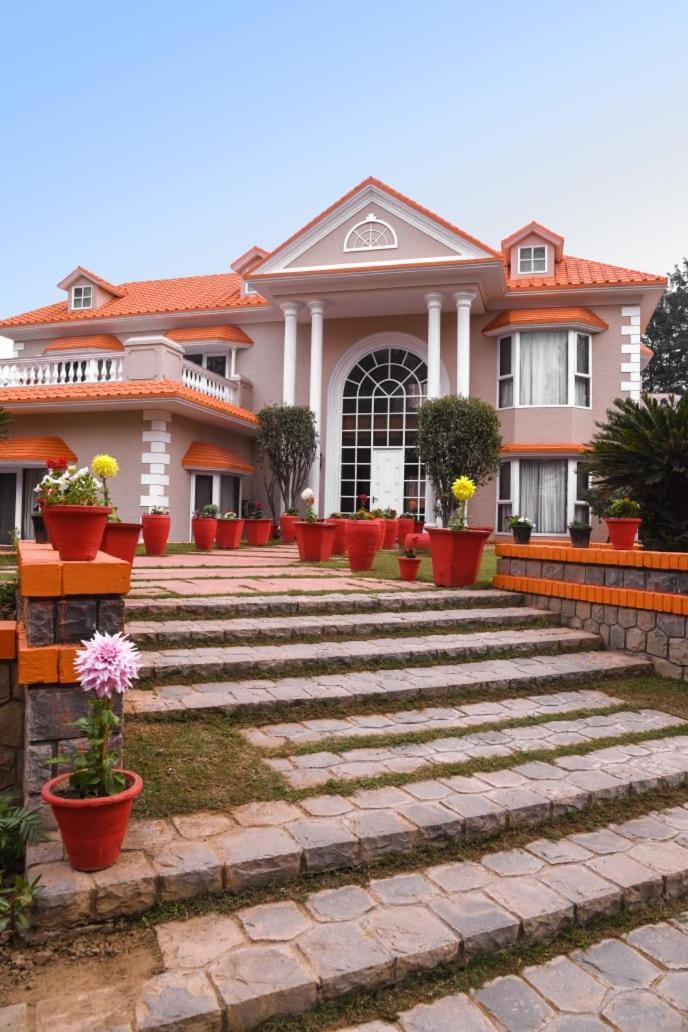 Вилла Green Orchid Farms I Swimming Pool I Wedding I Party Гургаон Экстерьер фото